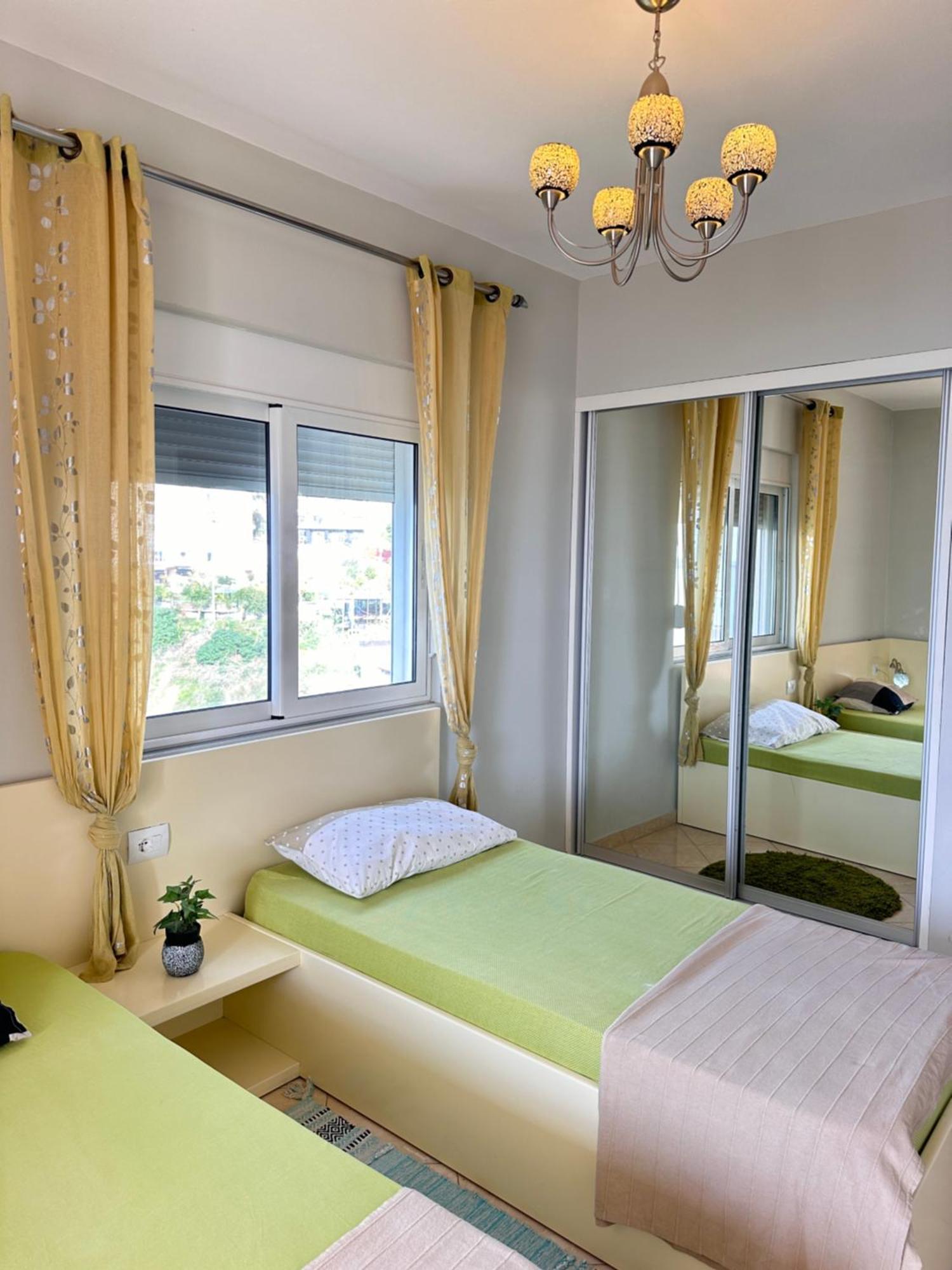 Design Sea View Apartment Saranda Kültér fotó