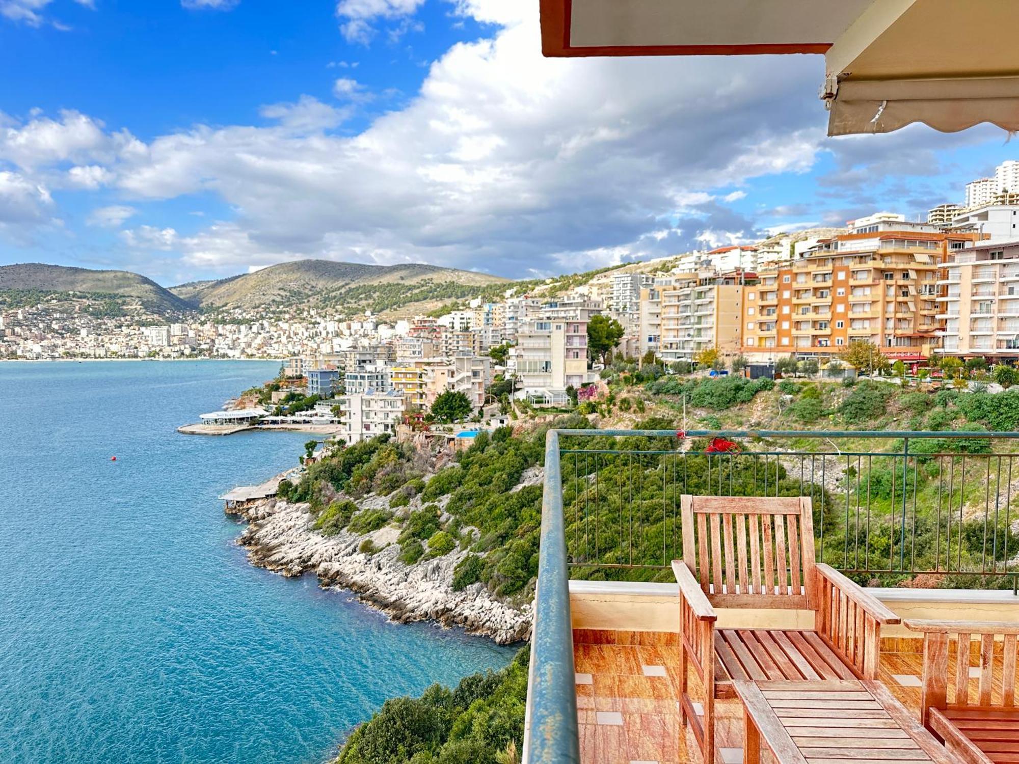 Design Sea View Apartment Saranda Kültér fotó
